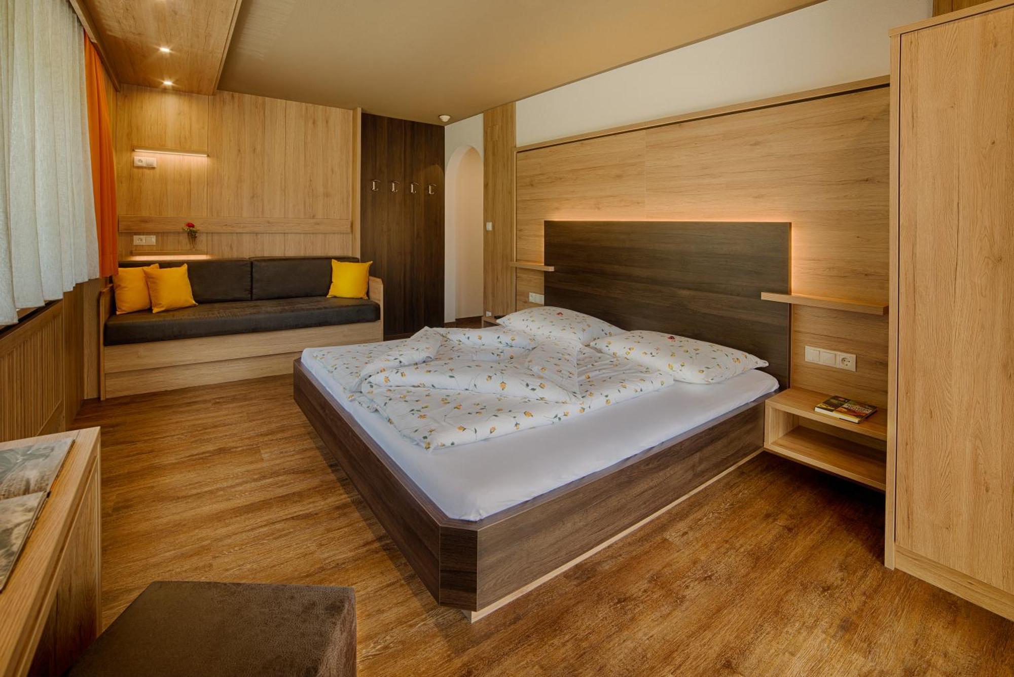 Pension Brugghof Ahrntal Bagian luar foto